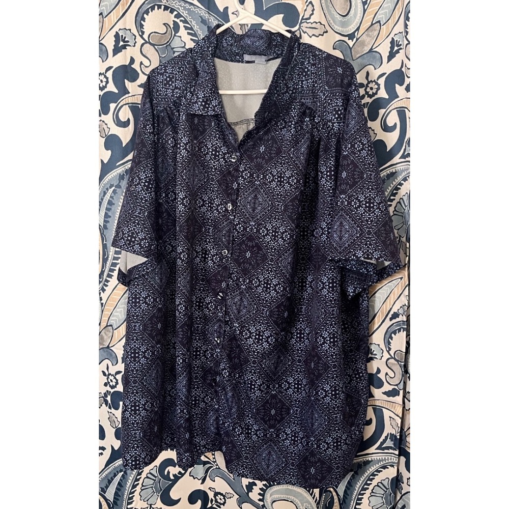 ONLY NECESSITIES Geometric Print Button Up Short Sleeve Shirt Plus Size 5X